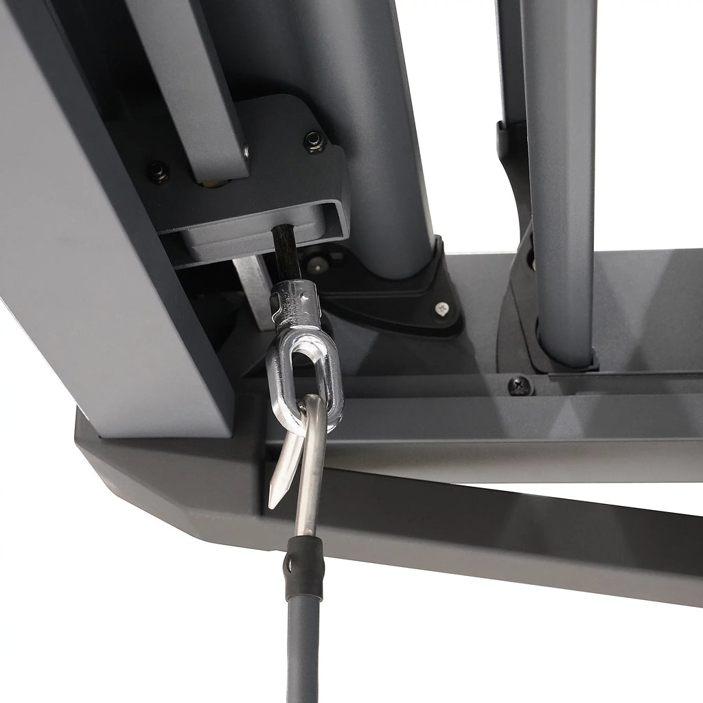 Pergola bioclimatique autoportante aluminium et acier gris 4 x 3 m toit incliné